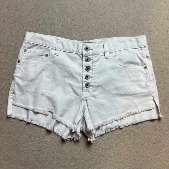 Free People Shorts Womens 28 Cream Cut Off Denim Button Fly High Rise Fray - Picture 1 of 8